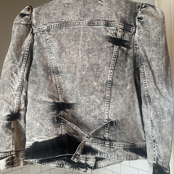 Retrofete Black acid wash puff sleeve denim jacket size small - Picture 3 of 7